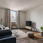 Limehome Schillerstrasse 4*