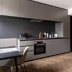 Limehome Schillerstrasse Aparthotel