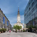 Aparthotel Limehome Schillerstrasse