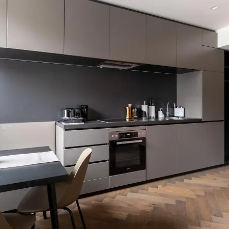 Limehome Schillerstrasse Aparthotel