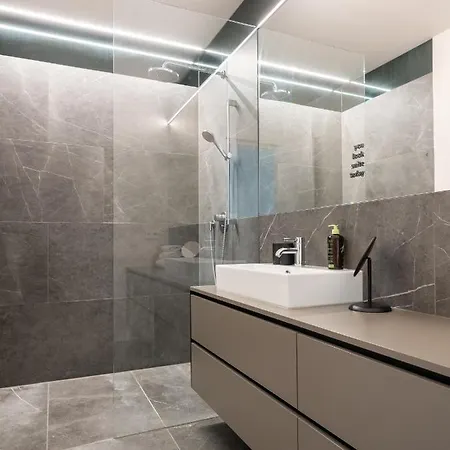 Limehome Schillerstrasse Appart hôtel