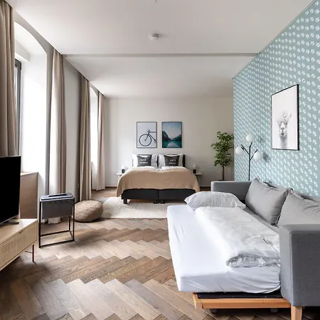 Aparthotel Limehome Schillerstrasse 3*