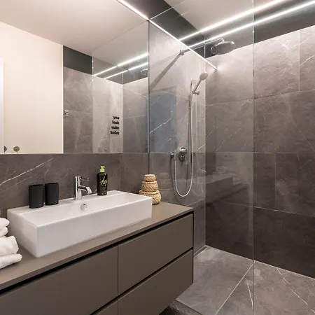 Limehome Schillerstrasse Aparthotel Linz