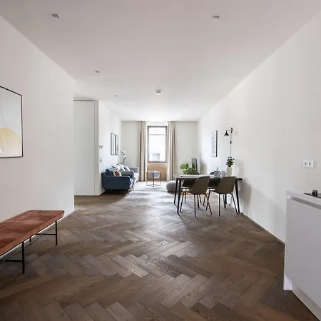 Aparthotel Limehome Schillerstrasse 3*