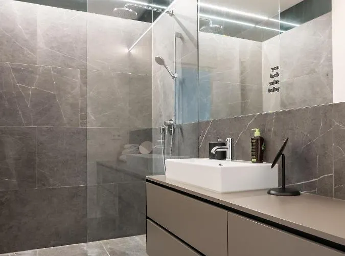 Limehome Schillerstrasse شقة فندقية